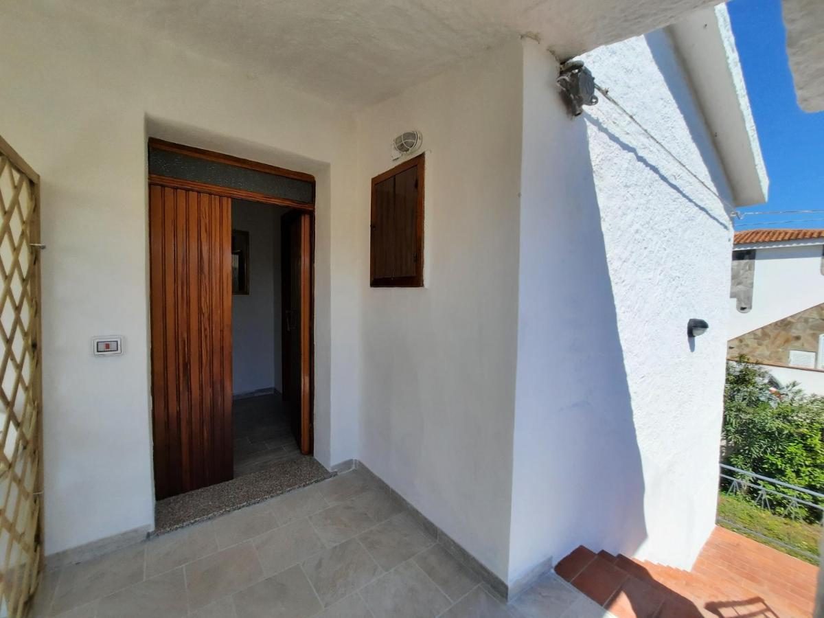 Vakantiehuis Redidenza Su Cantaru Budoni